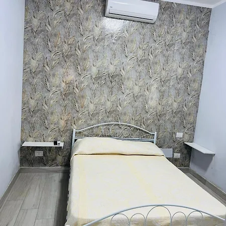 Matrimoniale Elegante E Confortevole Con Aria Condizionata * Fiumicino